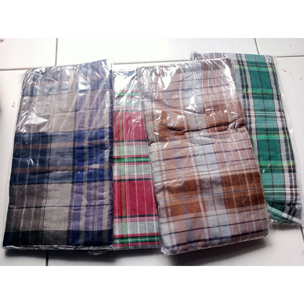 Sarung pria Dewasa motif kotak kotak