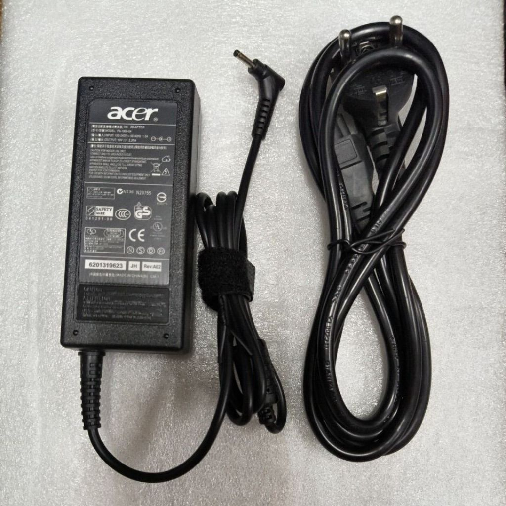 Adaptor Charger Acer Swift 3 SF313-51 SF313-52 SF314-41 SF314-41G SF314-42 Aspire 3 A314-22 A314-22G
