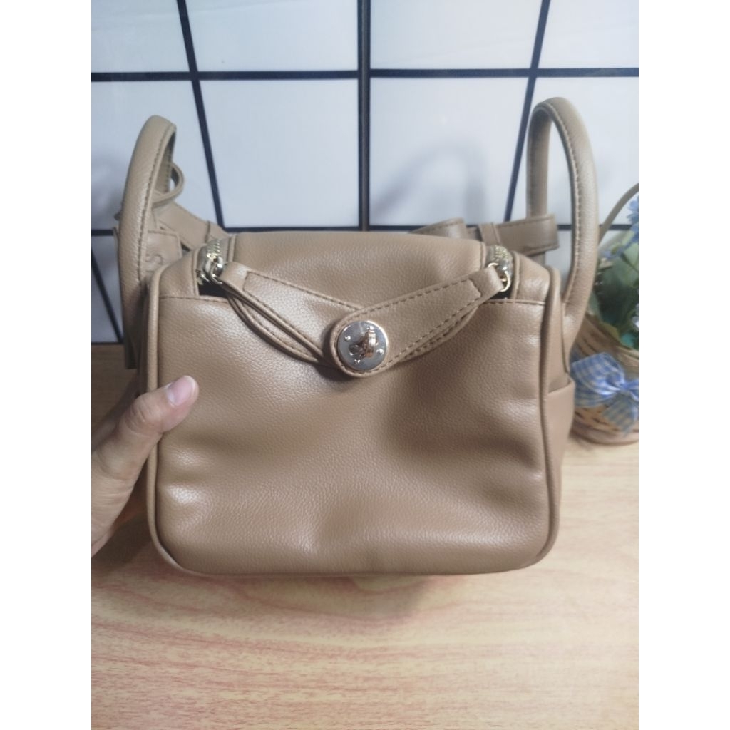 Tas Lyodra By Patris official