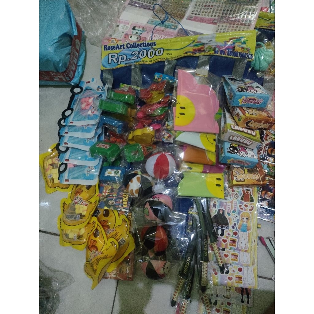 Mainan Serba 2000/dua ribu isi 50 biji