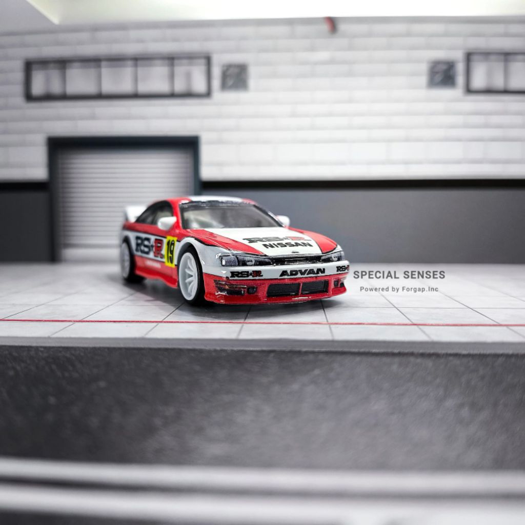 Hot Wheels Premium Nissan 240SX S14 Loose Mulus