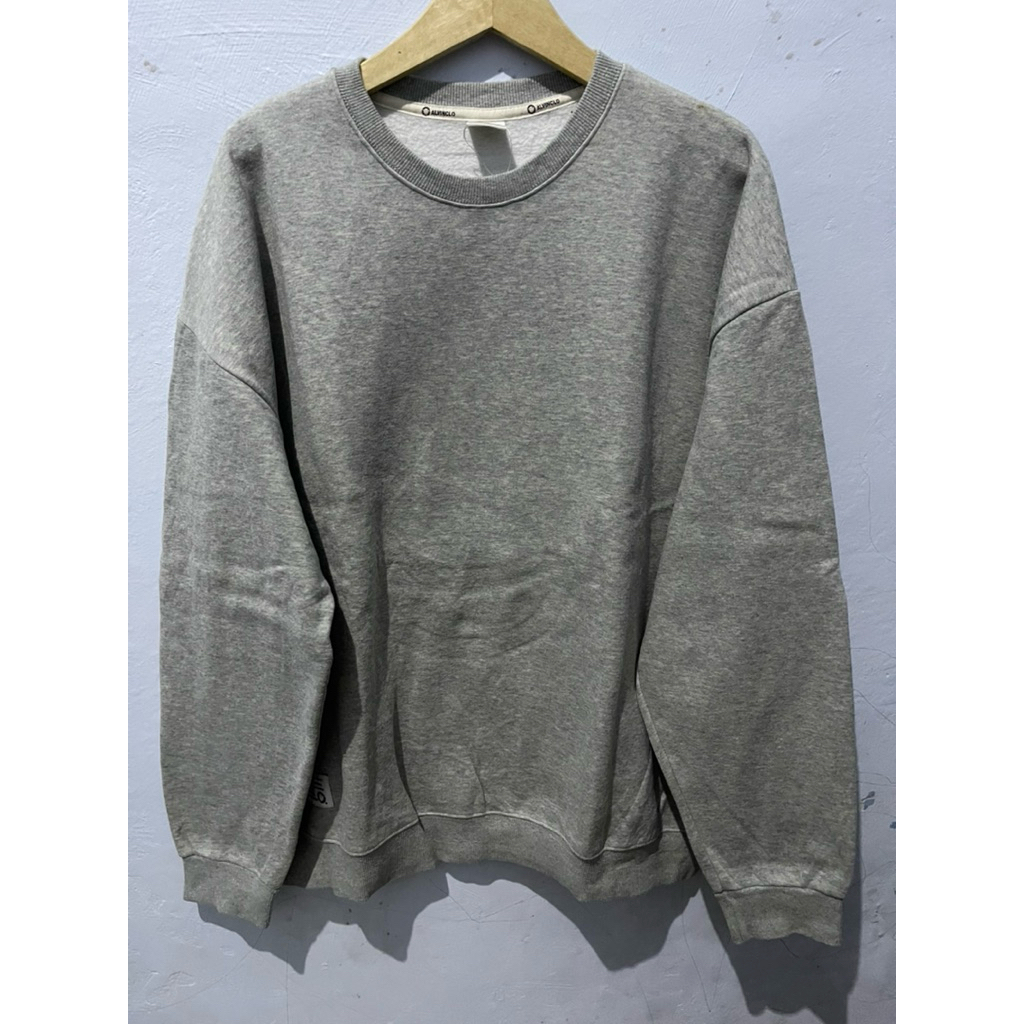 Crewneck Alvinclo Abu Original Second