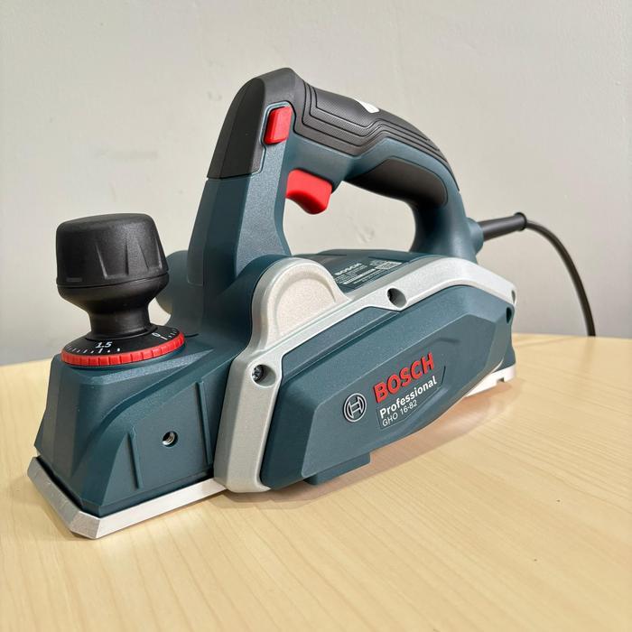 BOSCH Mesin Planner Serut Kayu Listrik 82mm GHO16-82 Mesin Serut Ori BOSCH Profesional untuk Pekerja