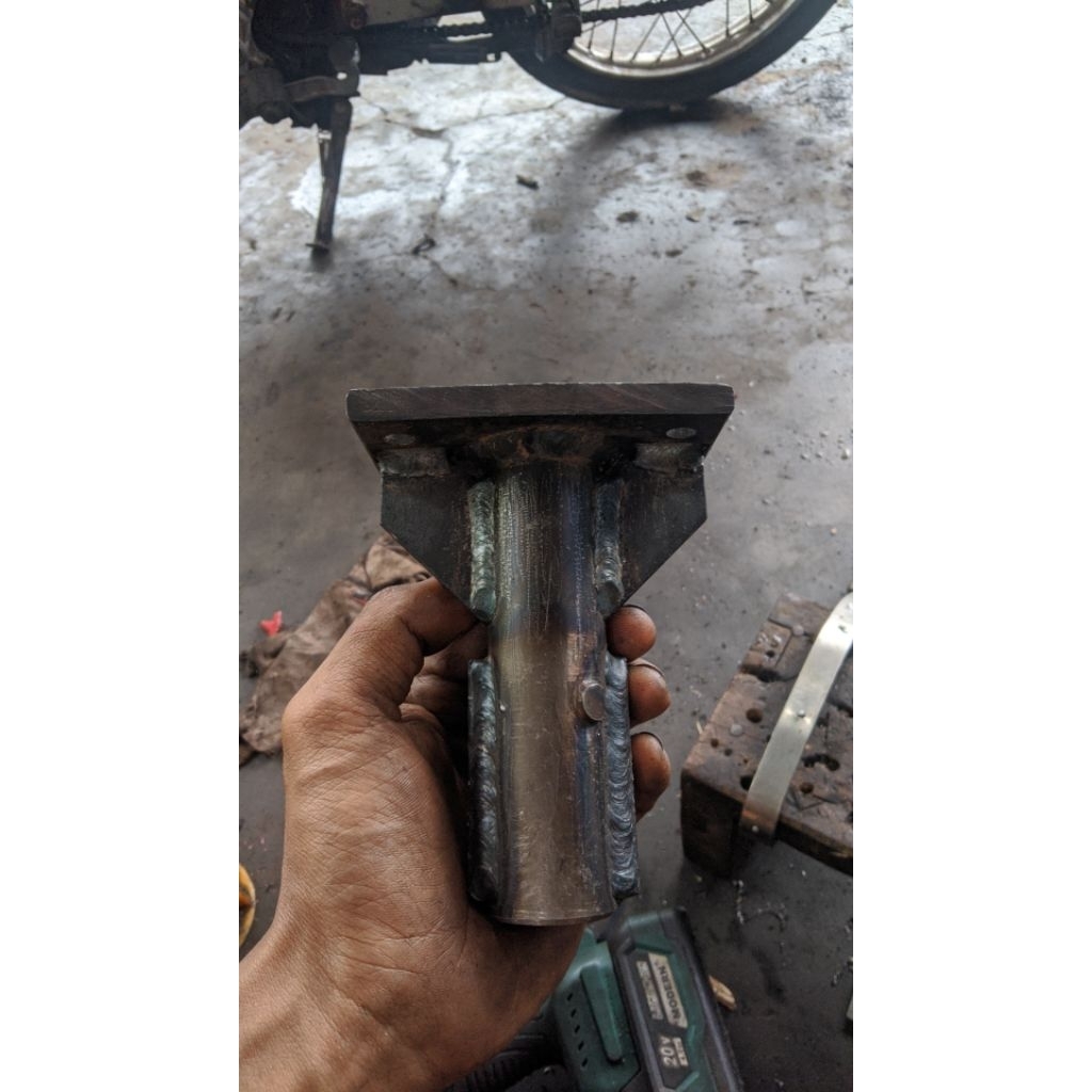 TAPAK STANG RBT/DUDUKAN STANG RBT/PANGKON STIR YAMAHA