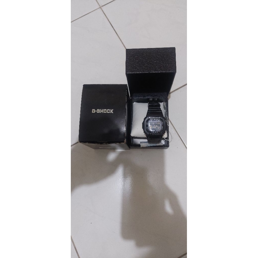 g-shock gw -M5610 -1B tough solar ( JDM )