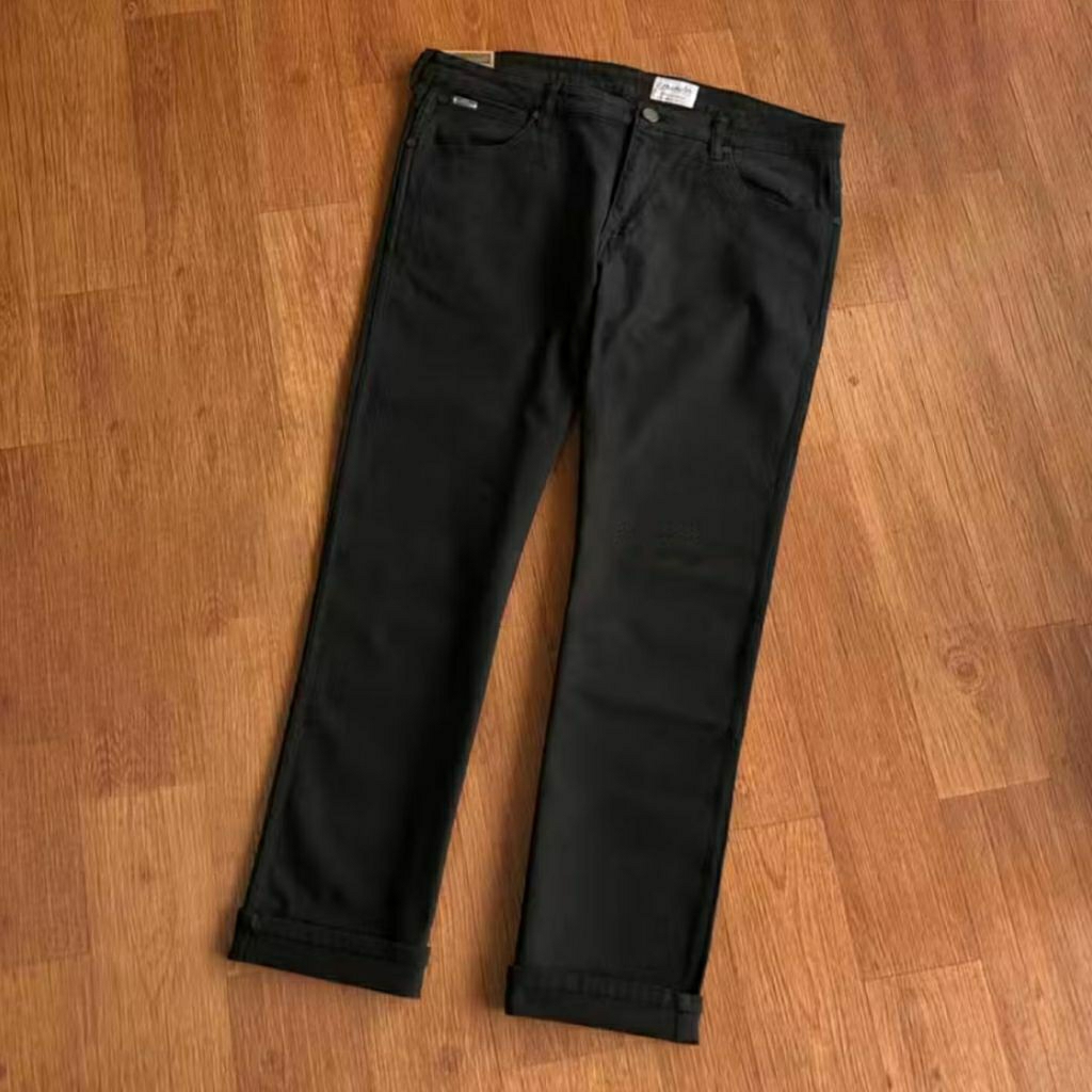 Celana jeans wrangler Greensboro regular tapered