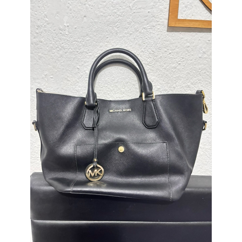 MK TAS KULIT SAFFIANO GREENWICH AUTHENTIC FREE BAG CHARM