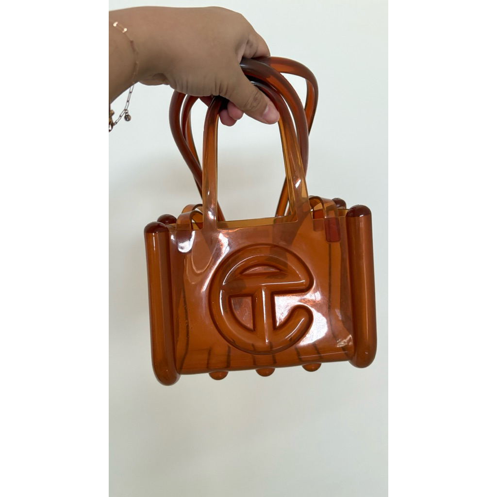 melissa x telfar jelly shopping bag brown (bag only)