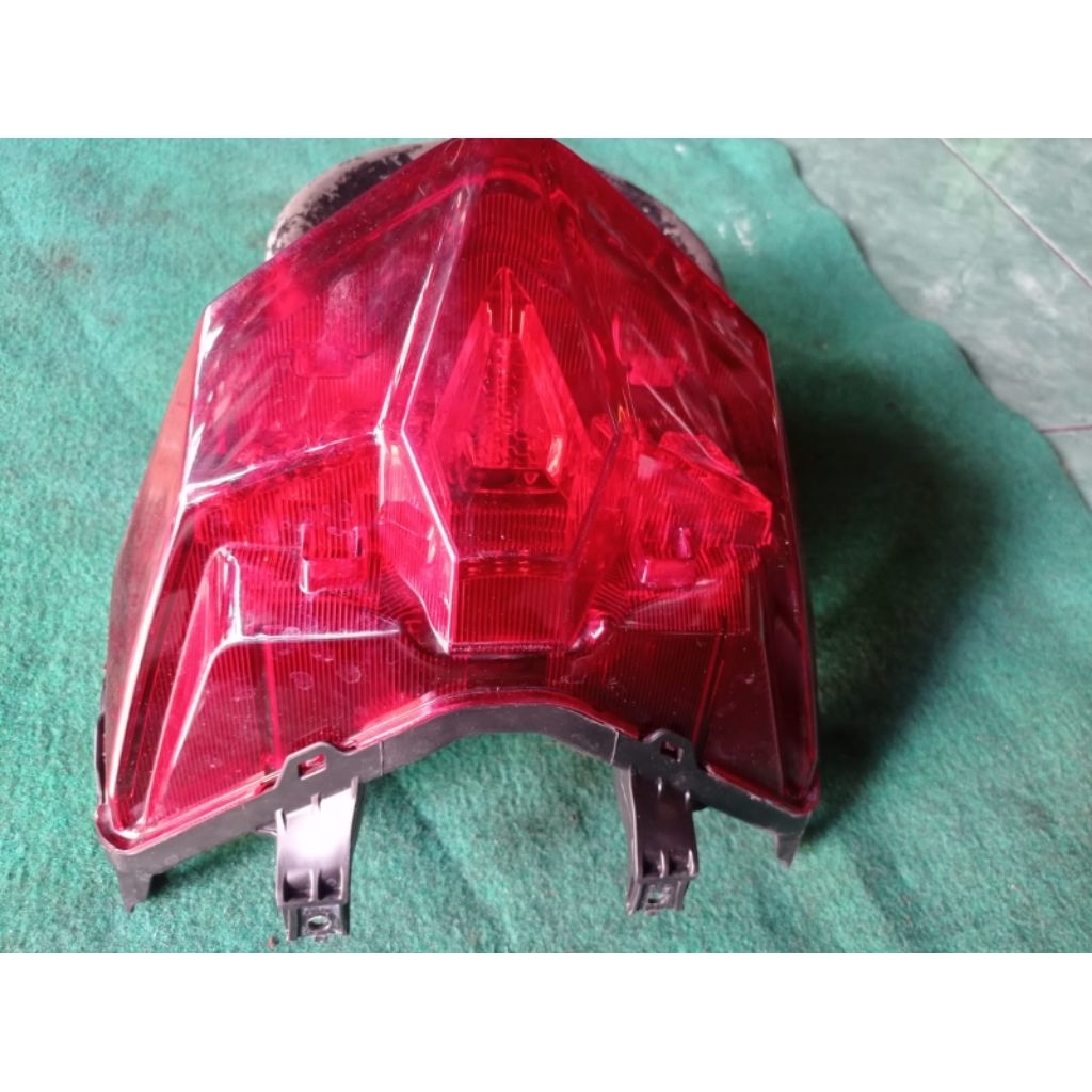 stop lamp blakang vario 125 new ori