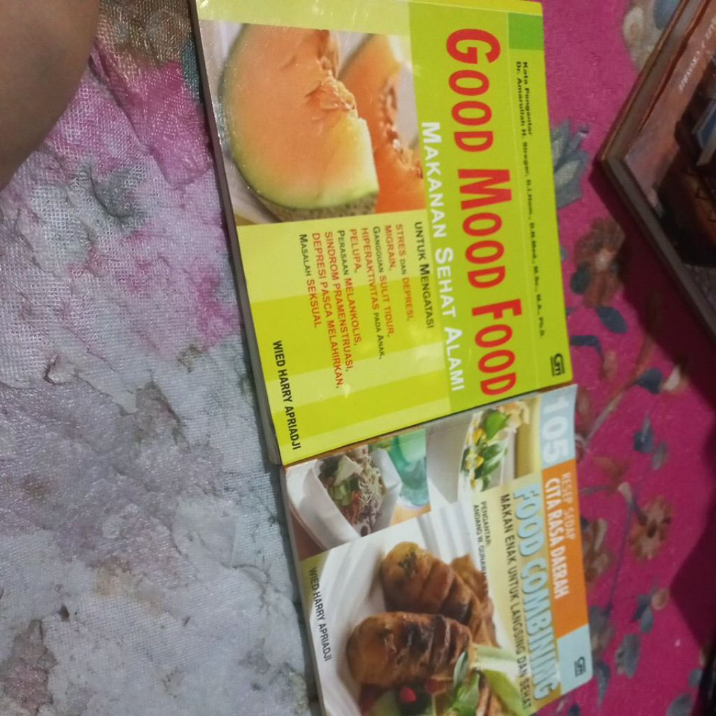 Buku Food Combining makan enak untuk langsing sehat dan good mood food makanan sehat alami 2 buku