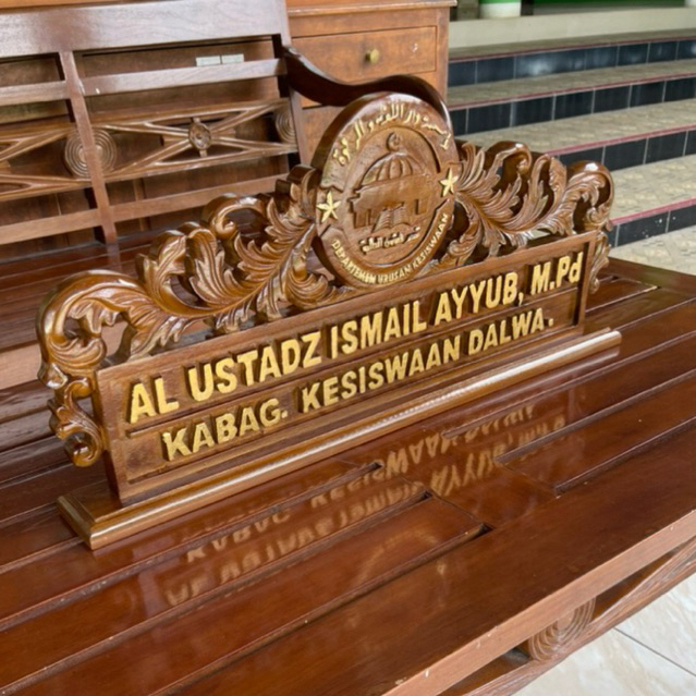 Papan Nama kayu jati