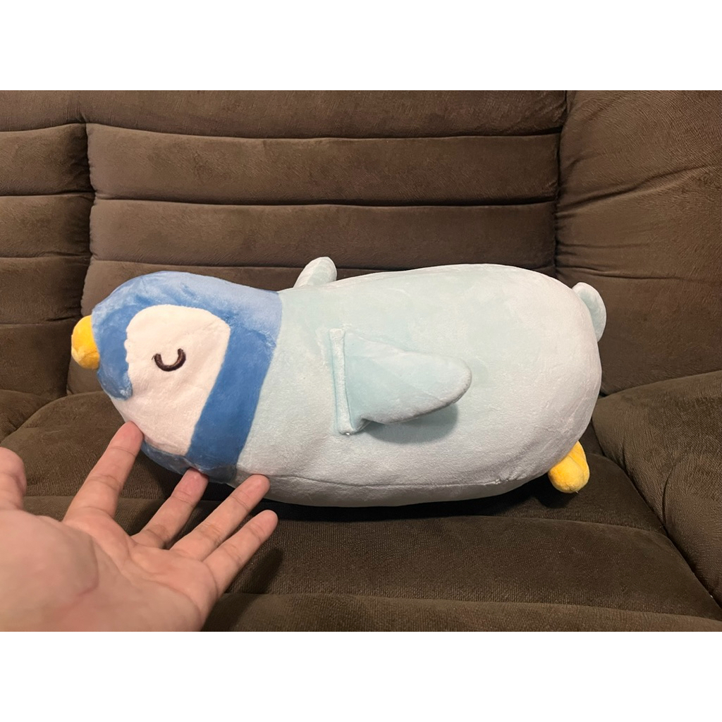 [BARU] Boneka kado/koleksi Pinguin Miniso tiduran biru newtag original