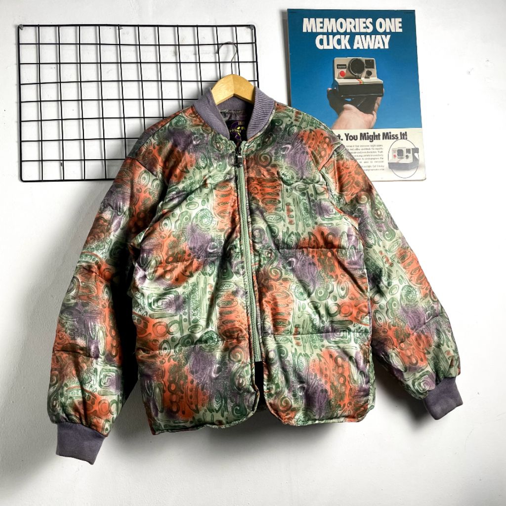 COUNT DOWN JAKET BULANG VINTAGE SIZE (L) ORIGINAL AOP, DOWN JAKET BULU ANGSA, JAKET GELEMBUNG, JAKET