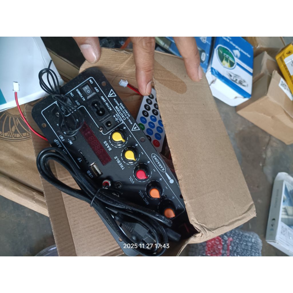 amplifier rakitan+remot sudah bluetooth