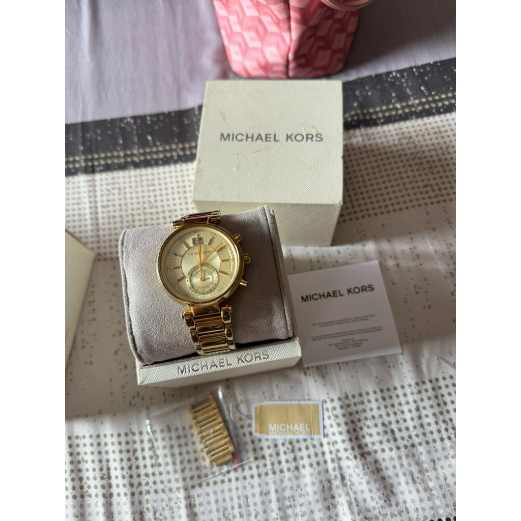 JAM TANGAN MICHAEL KORS PRELOVED