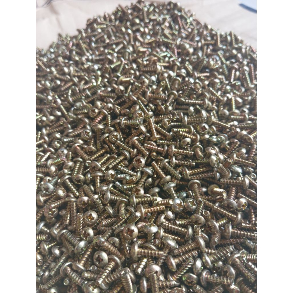 BAUT 3mm×6mm panjang 1,4cm 100pcs