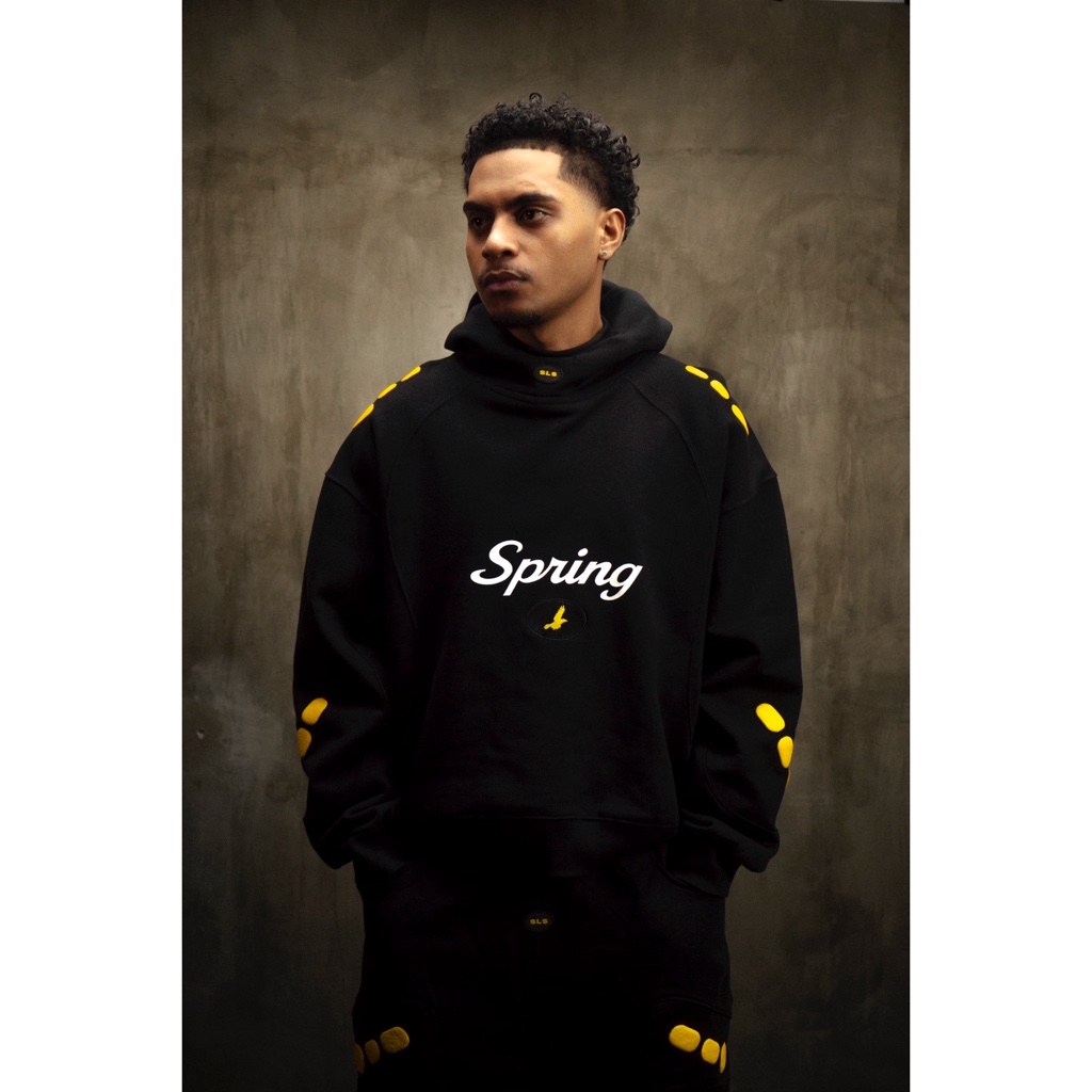 SHE LOVES SPRING "TURBO" BLACK BOXY HOODIE