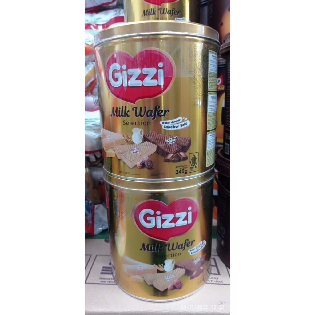 GIZZI MILK WAFER SELECTION KEJU KURMA COKLAT KALENG 240GR