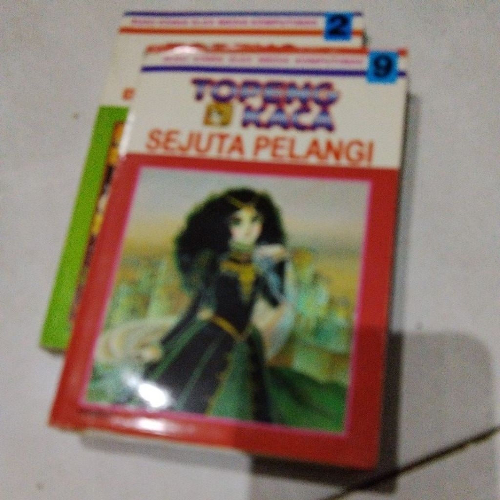 Komik topeng kaca
