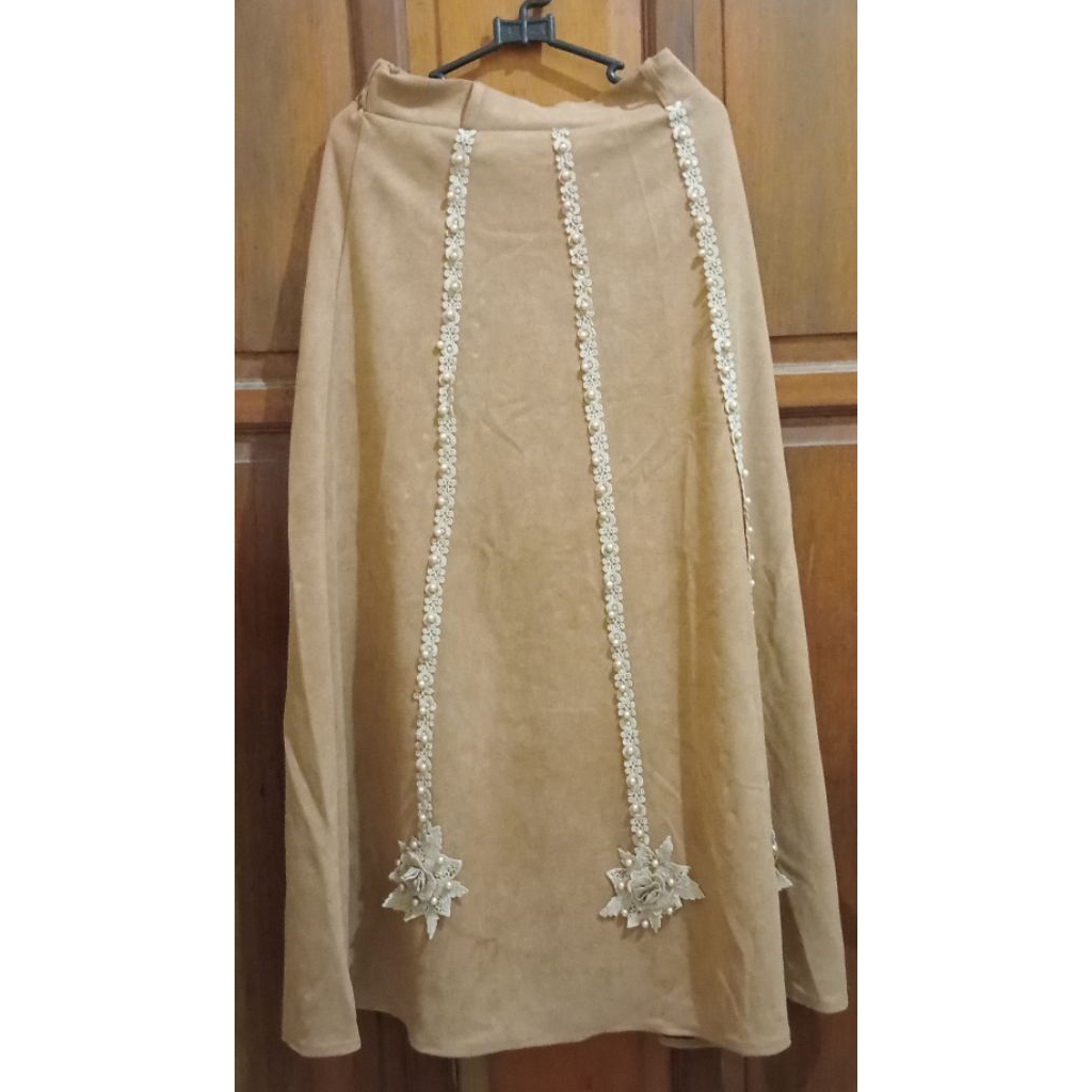 Rok Panjang Wollycrepe Ventage Preloved Kalei