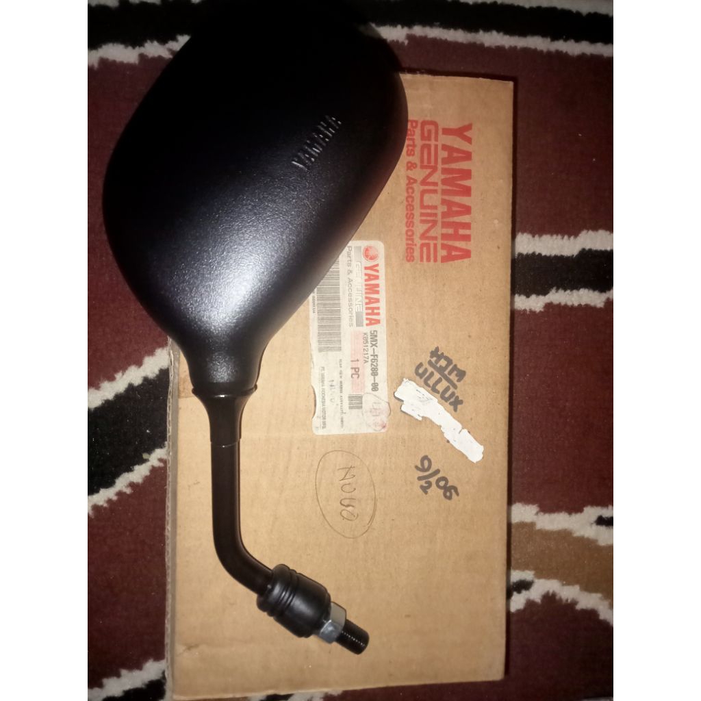 spion yamaha nouvo kiri