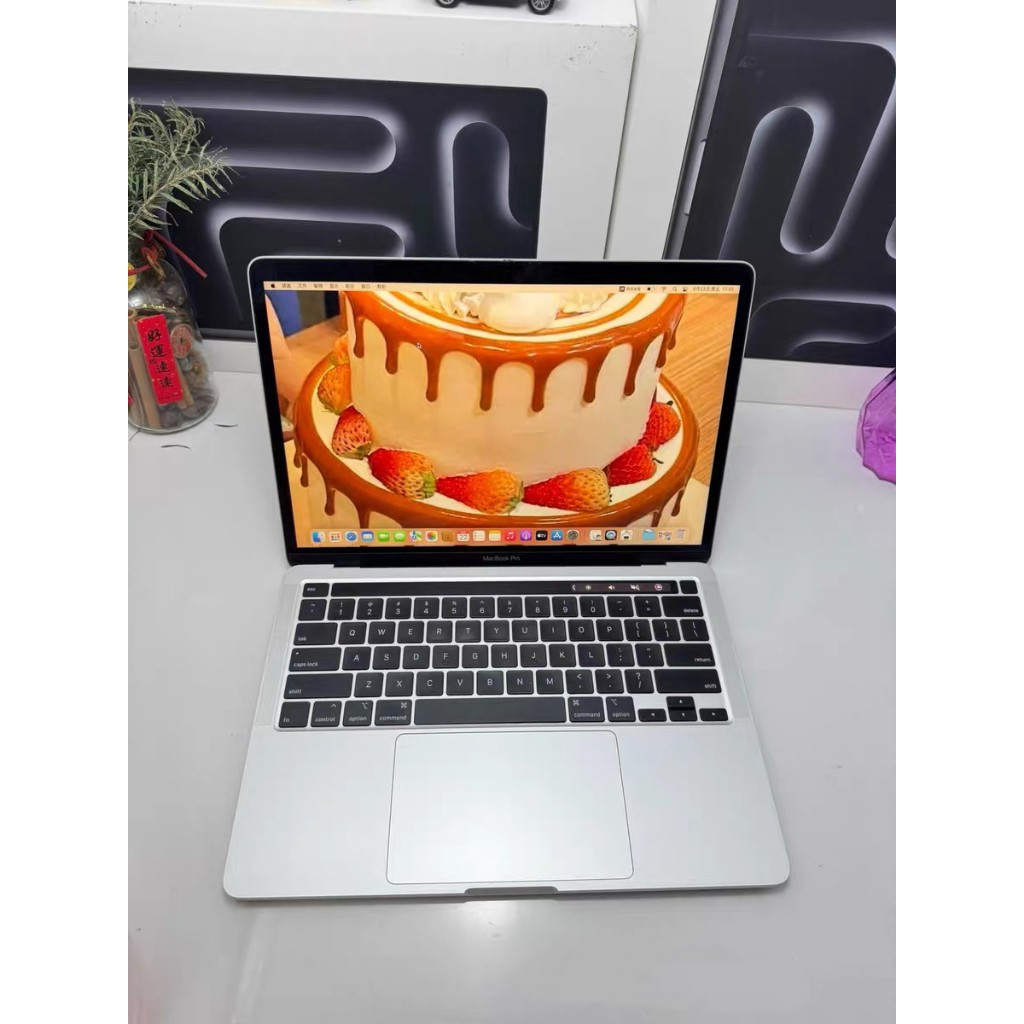 Macbook Pro Retina 2020 13 Inch Intel Core i5/i7 SSD 512gb 1Tb Ram 32GB 16GB -Second Original Bergar