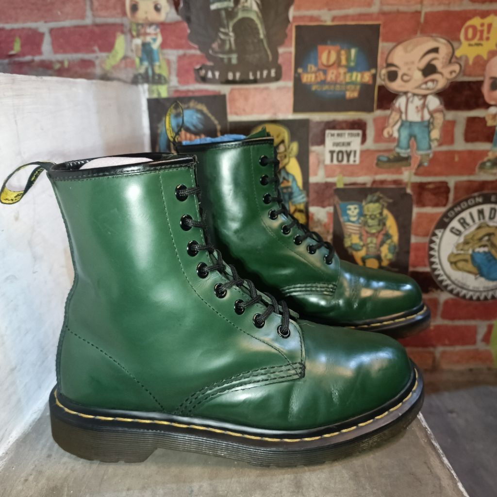 Dr. martens 1460 green smooth