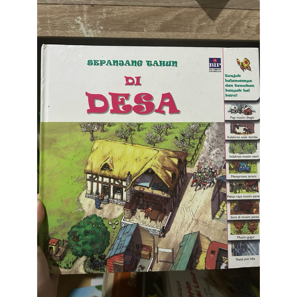 buku sepanjang tahun di desa