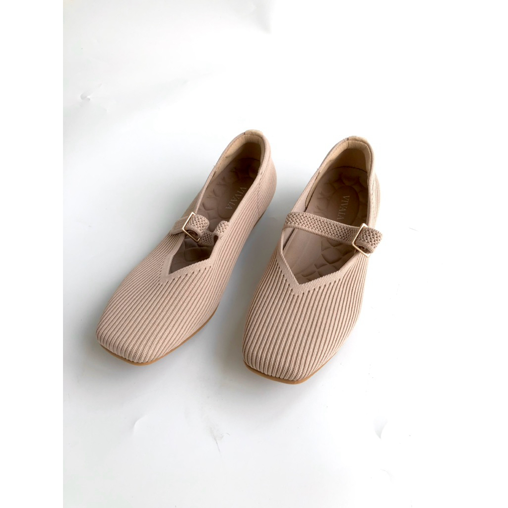 vivaia mary jane shoes