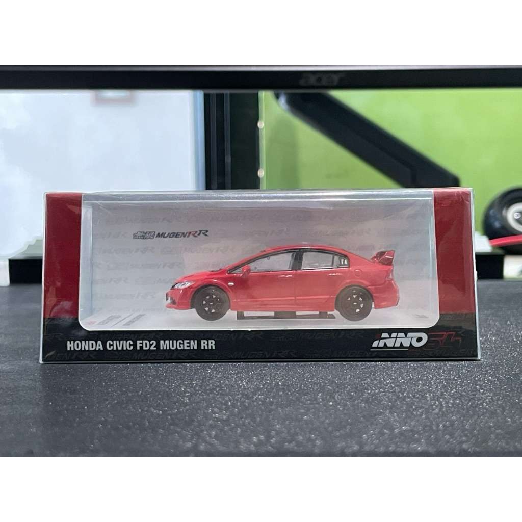 Inno64 Honda Civic FD & Mitsubishi Lancer Evolution III