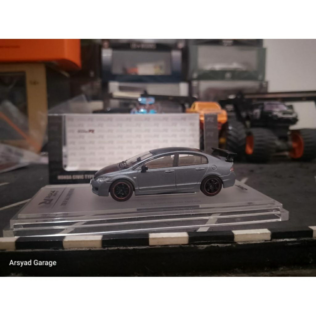 Diecast Inno64 Honda Civic Type R FD2 Matte Grey