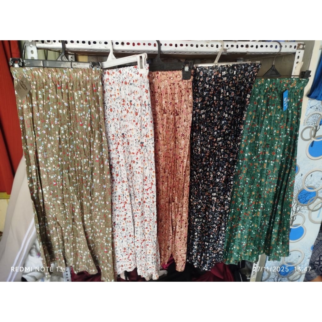 ROK PLISKET ANAK MOTIF BUNGA KECIL ROK REMAJA ROK MAYUNG ANAK ROK SYAR'I ANAK