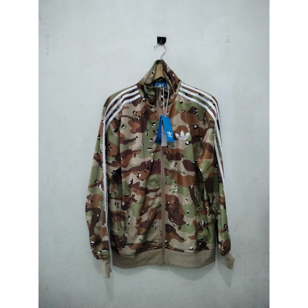 Tracktop Adidas Camo
