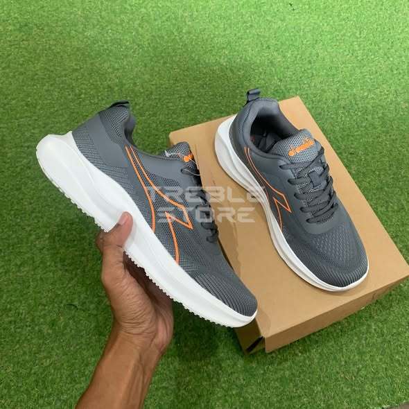 PROMO SEPATU RUNNING ORIGINAL DIADORA MERRICK M MURAH