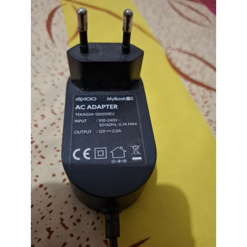 Adaptor charger axioo mybook 14e