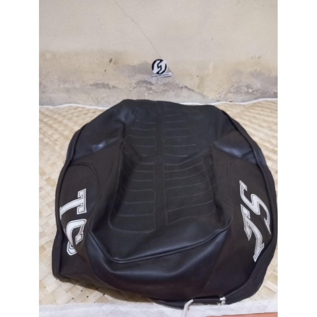 Seat Cover Sarung Jog Kulit jog cover jog SUZUKI TS ER100 ER125 TS100 Honco