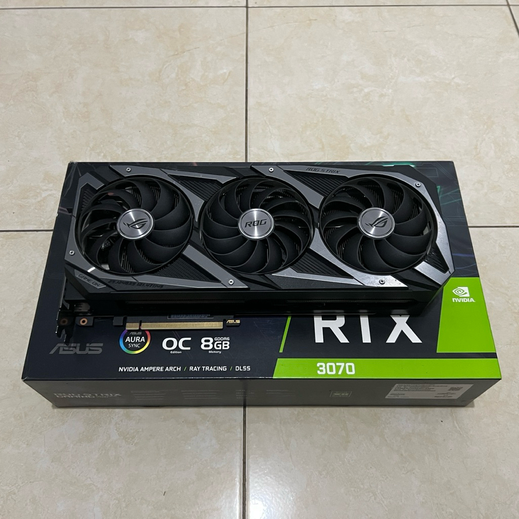 RTX 3070 Asus Strix OC ROG