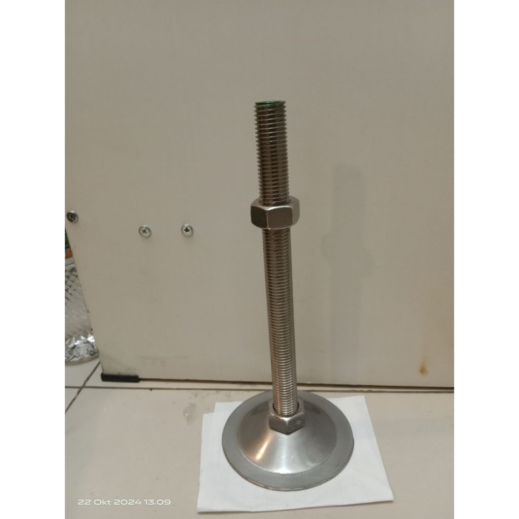 adjuster stainless 304  M16x15cm adjuster foot table