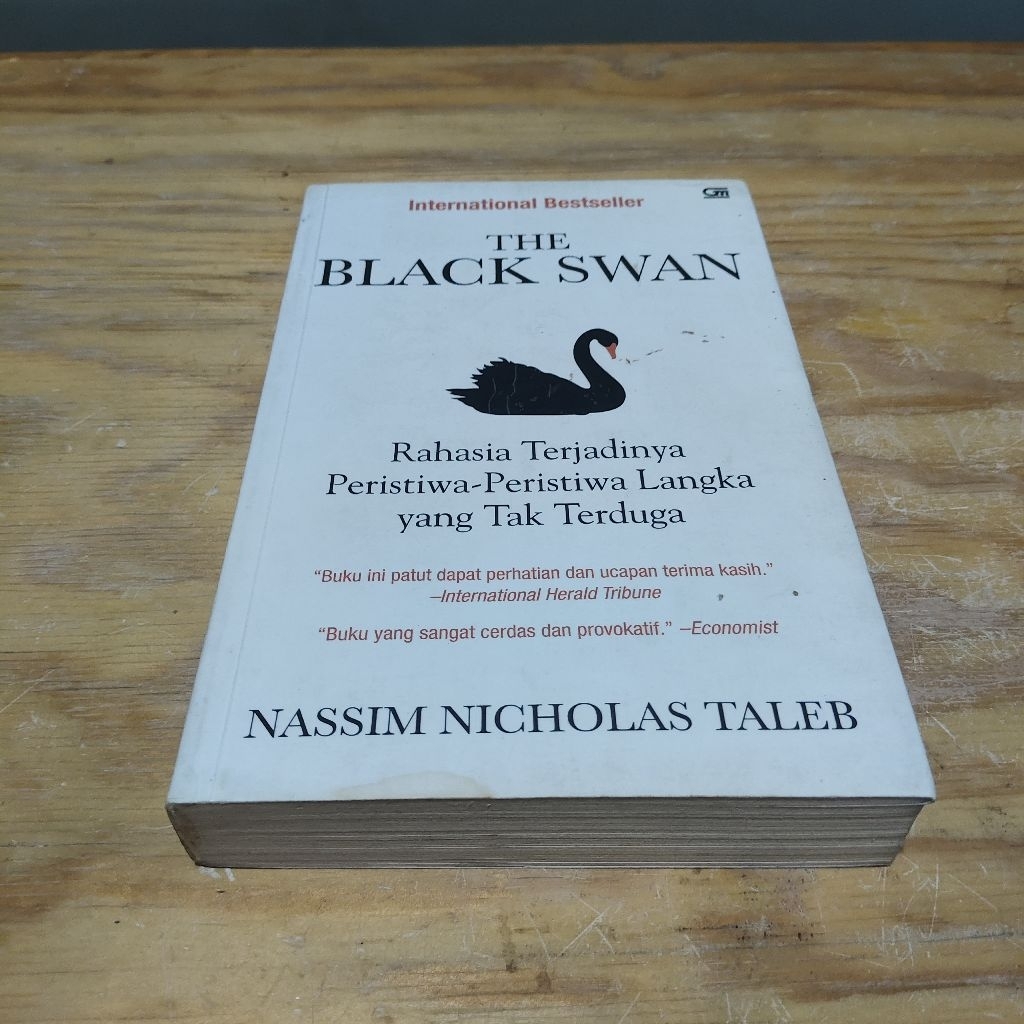 Buku The Black Swan