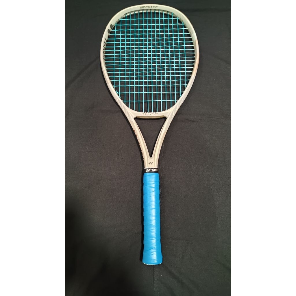 Raket Tenis Second Yonex Vcore 100 (300 Gram) Sand Beige