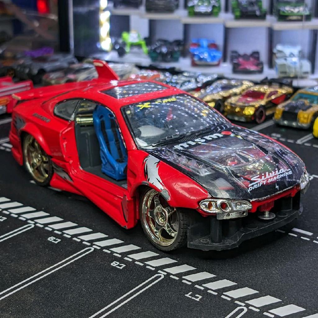 Kentoys Extreme Tuner Nissan Silvia S15 Merah Loose Junk Diecast Skala 1:24