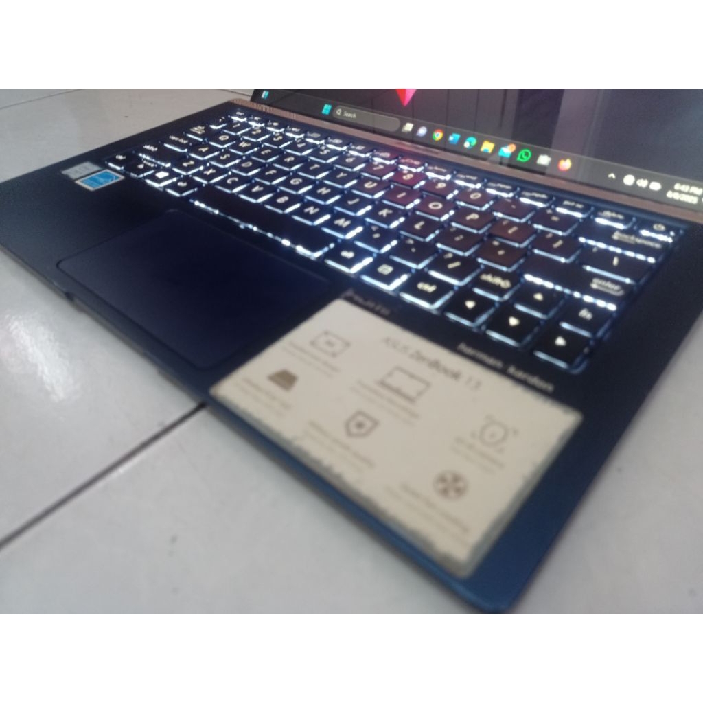 Asus zenbook 13 ux333fa core i5