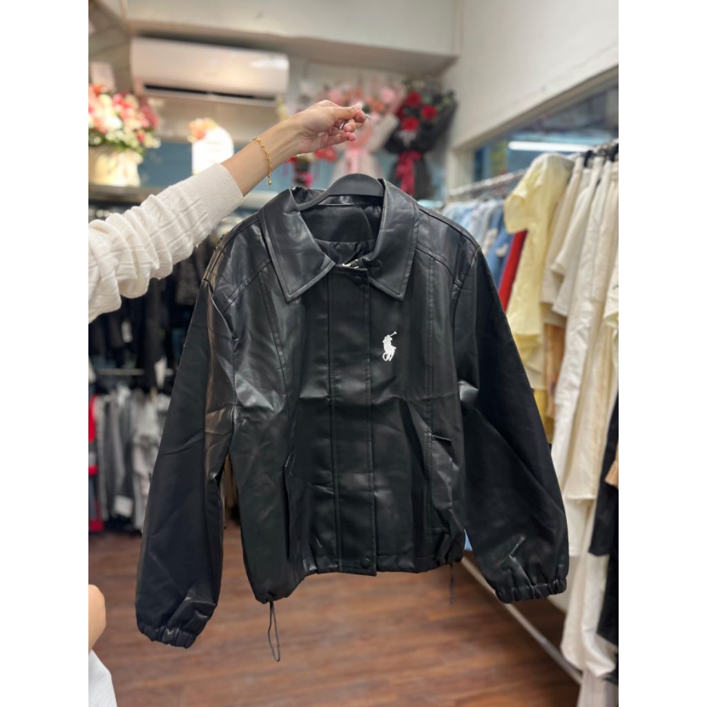 Jaket wanita unisex/ - Jaket Kulit Hitam Kerah Polo import bangkok