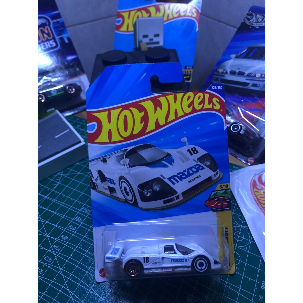 Hotwheels Mazda 787B