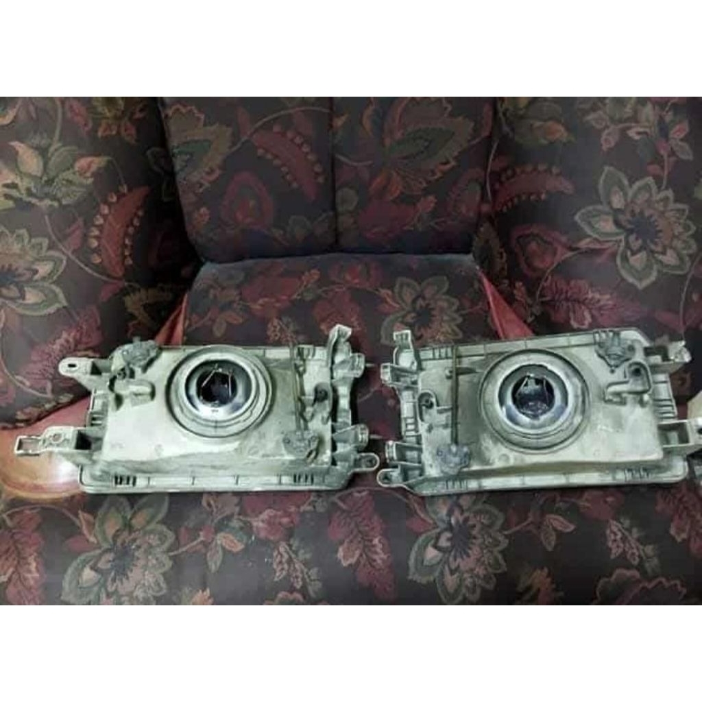 lampu depan kijang grand extra bahan kaca