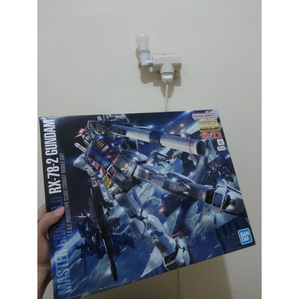MG 1/100 Gundam RX-78-2 Ver 3.0 Bandai