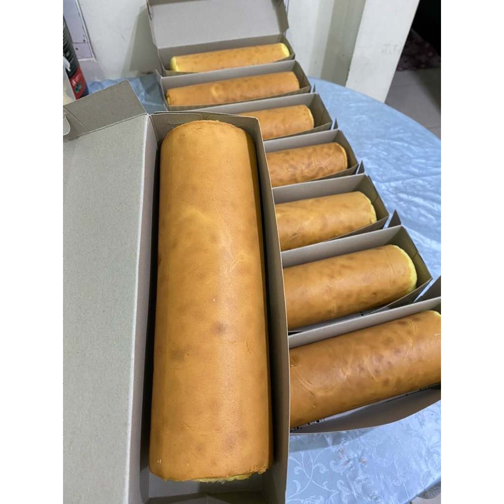 Bolu gulung/roll cake/bolu gulung keju/bolu gulung strawberry/bolu gulung mocca/bolgul