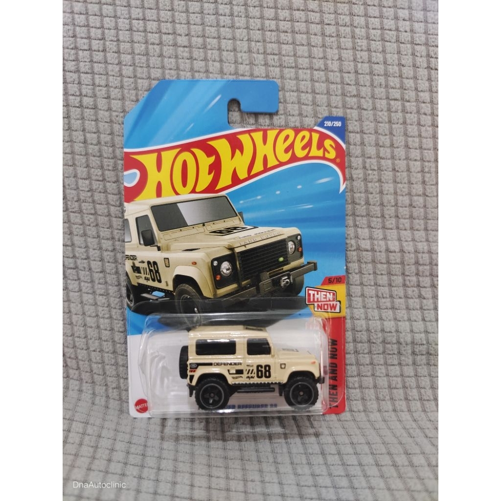 hot wheels land Rover defender 90