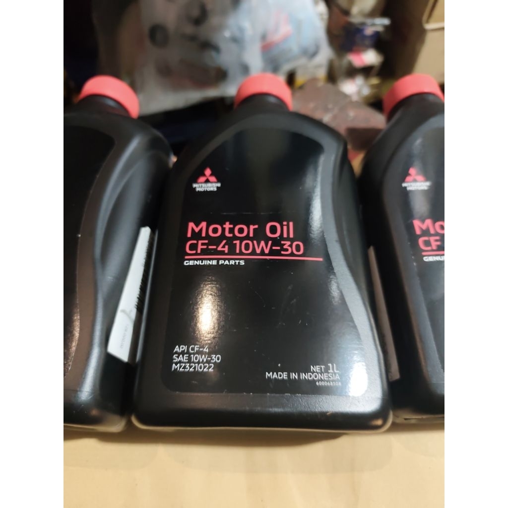 oli mesin bensin dan diesel mitsubishi ow-20, 10w-30, 10w-40, 15w-40