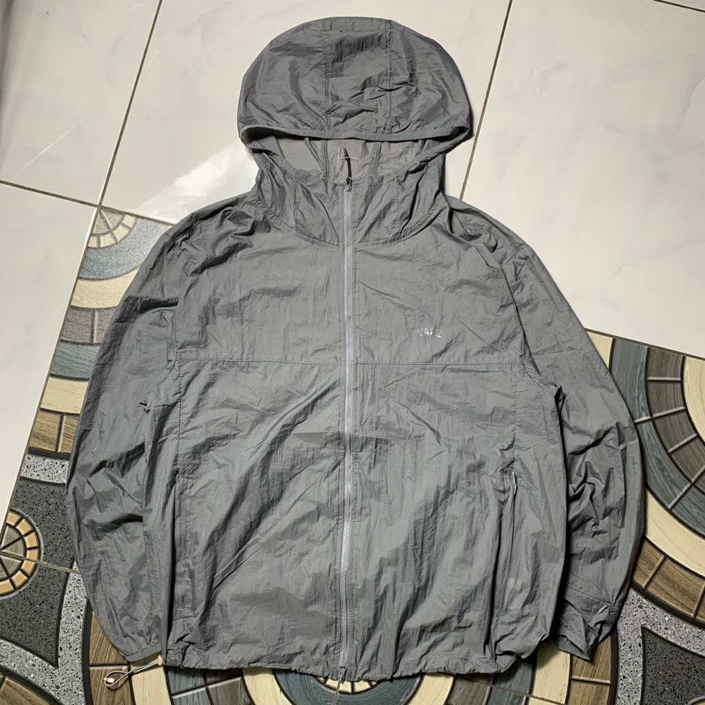 Running Jacket Packable Yale size on tag M